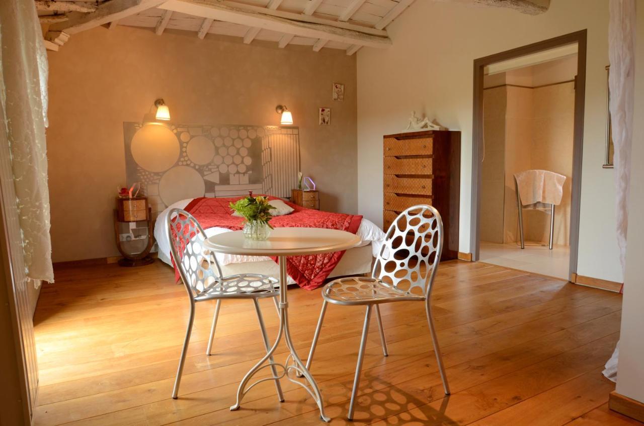 Chambres D'Hotes Au Gite De La Pommeraie Landeronde 외부 사진